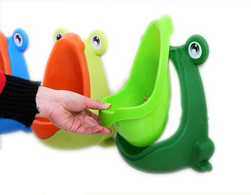 Cute Frog Potty Training Urinal for Boys, Blackish Green with Funny Aiming Target.