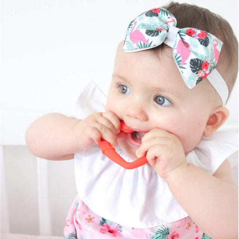 Heart-Shaped Silicone Baby Teether Teething Ring, BPA Phthalate Free Non-Toxic Toy for 3 Months+ (Red)