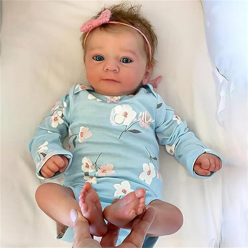 GYCV Lifelike Reborn Baby Dolls Girl - 18 Inch Baby Doll Realistic Newborn