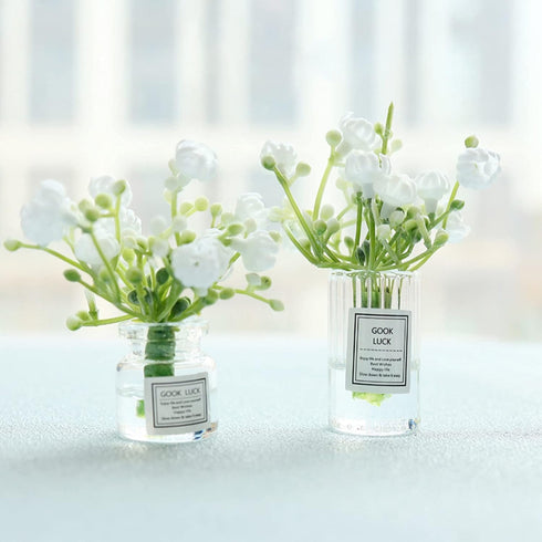Set 1:6 Miniature Flowers in Vase - Scale Dollhouse Dcor with Realistic Details, Tiny Floral Arrangements for Micro