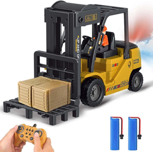 11 Channel RC Forklift - 1:24 Scale Construction Truck Toy, Yellow, 3+