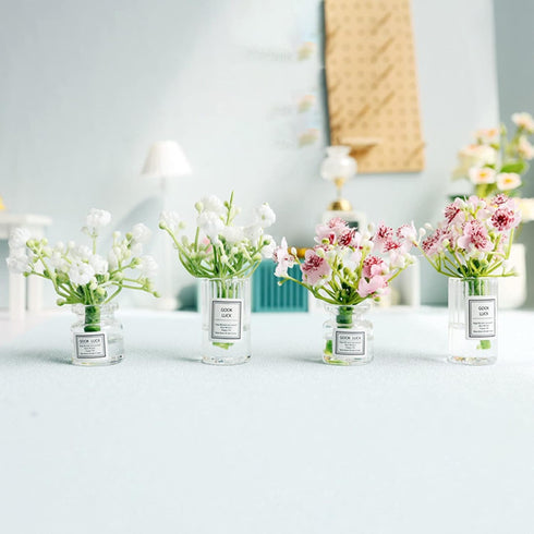 Set 1:6 Miniature Flowers in Vase - Scale Dollhouse Dcor with Realistic Details, Tiny Floral Arrangements for Micro