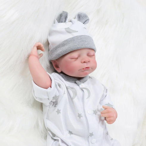 Realistic Reborn Baby Dolls Boy, 18 Inches Soft Vinyl Newborn Toy with Stars Moon Clothes, Gift for Kids