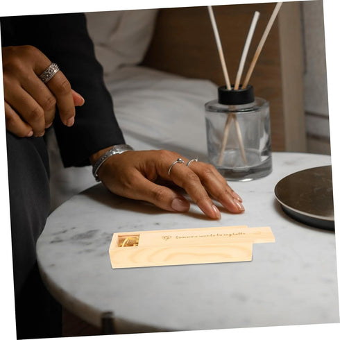 Wood Keepsake Storage Box with Elegant Footprint Design Multifunctional Announcement Storage Case for Pregnancy Test