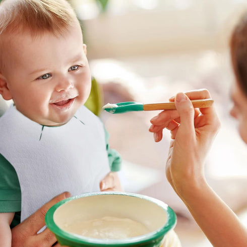 Convenient Disposable Pocket Bibs (Pack of 12) - Waterproof, Perfect for BLW, Travel, Mess-Free Mealtimes
