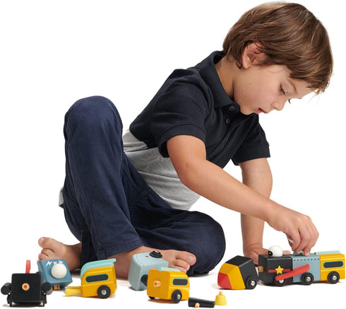 Tender Leaf Toys Space Race - Mix and Match Space Themed Vehicles Toy Set for Kids 3+ - Creative Pretend Play