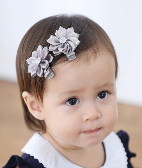 QandSweet 32 Pcs Rhinestone Flower Hair Clips, Safety Barrettes for Toddler Girls, Teens, and Women
