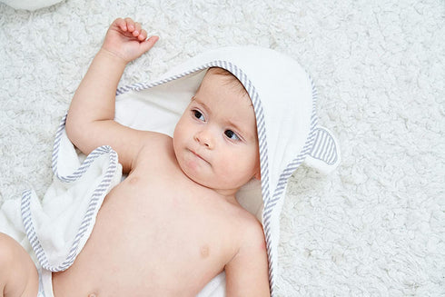 HIPHOP PANDA Hooded Towel, Rayon Bamboo Bath Towel with Bear Ears for Newborn, Infant, White, 30 x 30 Inch