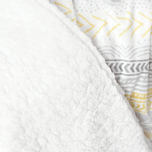 Lush Decor Baby Hygge Geo Soft Sherpa Blanket, 40" x 30", Yellow