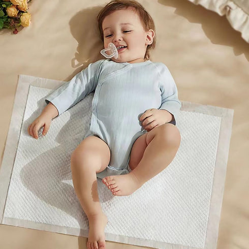 (100 Pack) Disposable Changing Pad Liners Super Soft, Disposable Changing Pads, Ultra Absorbent & Waterproof - Covers