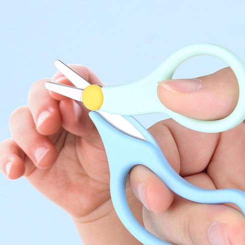 WWZJ 2Pcs Toddler Safety Scissor, Baby Fingernail Clippers Colorful, Cute Baby Safety Scissors, Easy Grip Nail Scissors