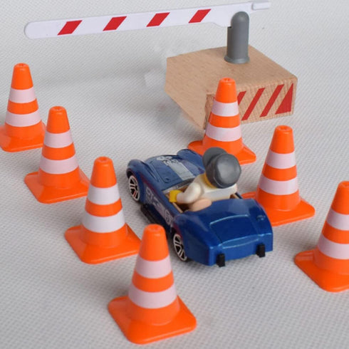 STOBOK 7pcs Traffic Cone - Miniature Traffic Signs Toys for Kids, DIY Traffic Roadblock Educational Toys