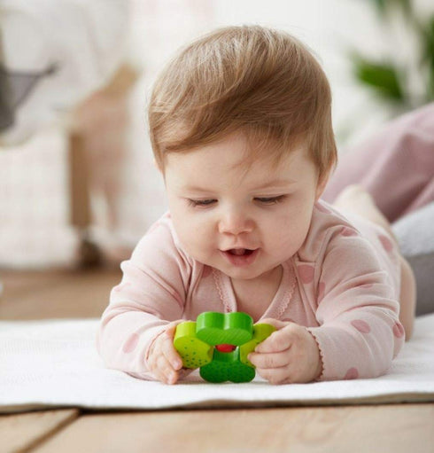 HABA Wooden Shamrock Baby Teether Toy - Sensory Toy for Babies 6-18 Months, Teething Ring Baby Gift, Made in Germany