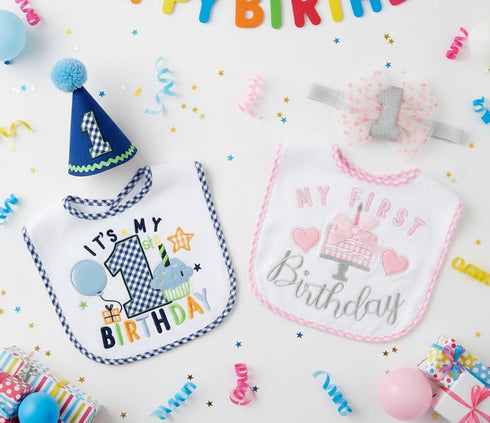 Sets, 2 Set Baby Holiday Gift Piece Infant Outfit Accessory Bib for First Birthday, Valentine's Day, Halloween