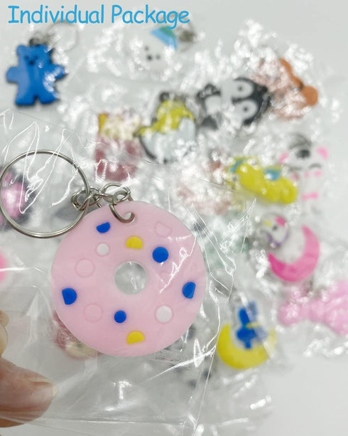 100pcs Cartoon Keychain for Kids Party Favors, Mini Cute Keyring for Classroom Prizes, 20 Colors