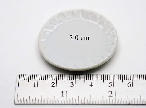 10 x 30 mm (3.0 cm) White Miniature Scallop Plate Dish for Dollhouse