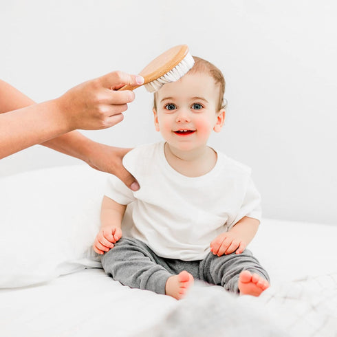 Set Infant Hair Brush and Comb for Newborns and Toddlers - Natural Wooden Hairbrush with Soft Goat Bristles for Cradle