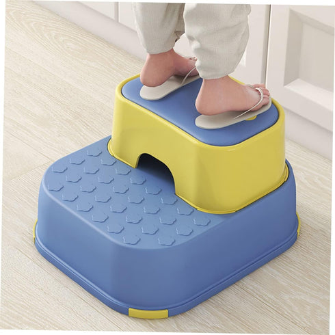Vaguelly Boys and Girls Step Stool for Potty Training Non-Slip Dual-Layer Toddler Foot Stool Heavy-Duty Bathroom Safety