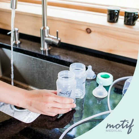 (Set 2, 160 ml) Motif Medical Breast Milk Storage Bottles for Luna Breast Pump - Durable Plastic Breastfeeding