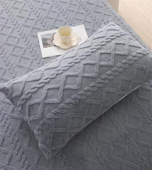 UFAGFDA Magic Velvet Mattress Cover - Lyvara Luxury Mattress Covers | Soft Cotton Bedspread | Non-Slip | Dust Cover