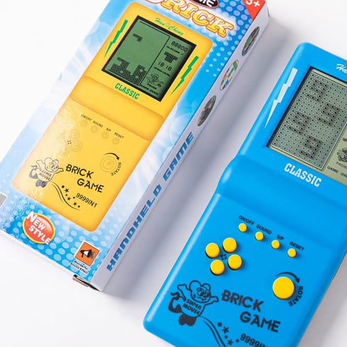 Brick Game Console: Retro Handheld Game Console with 3.5-inch Screen & Built-in 23 Games (Blue)