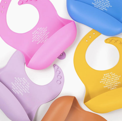 Adjustable Waterproof Baby Bibs - Heart Design for Mealtime