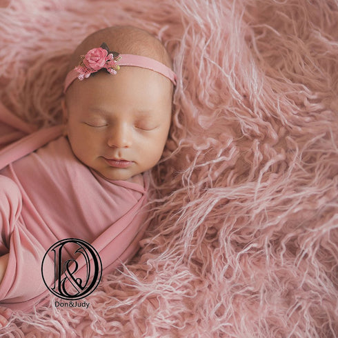 Newborn Photo Props Faux Fur Round Blanket, 23.6 inch Soft Baby Boy Girl Photo Mat, Light Pink
