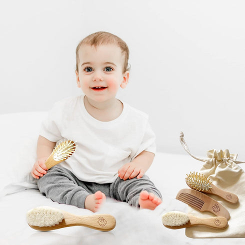 Set Infant Hair Brush and Comb for Newborns and Toddlers - Natural Wooden Hairbrush with Soft Goat Bristles for Cradle