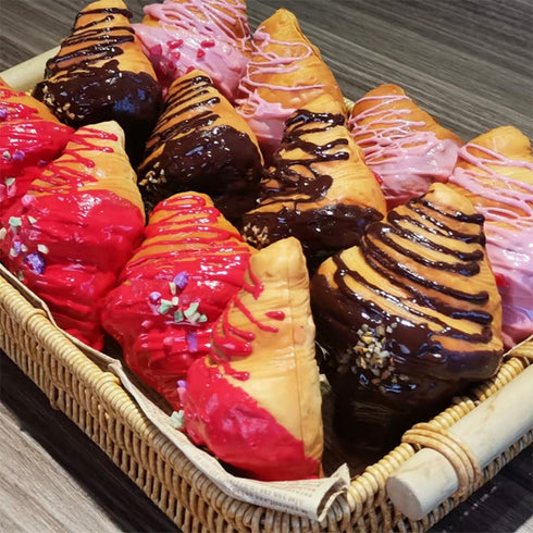 3 3 3 inches pcs Realistic Artificial Toy Fake DonutsFood Fake Cakes Desserts Donut Decorations Toys for Doughnut Party
