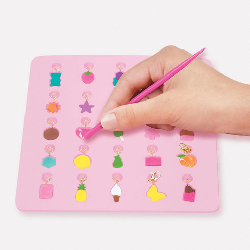 Make It Real Clay Charm DIY Jewelry Kit, Create 30+ No Bake Charms for Girls & Kids Ages 8+