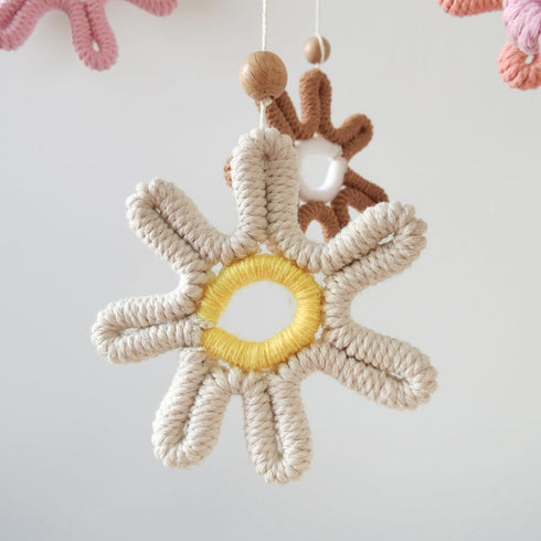 Boho Daisy Crib Mobile for Girls - Charming Nursery Decor with Woven Design