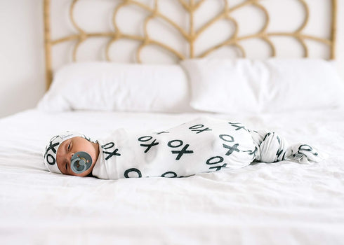 XOXO Large Knit Baby Swaddle Blanket - Premium Quality