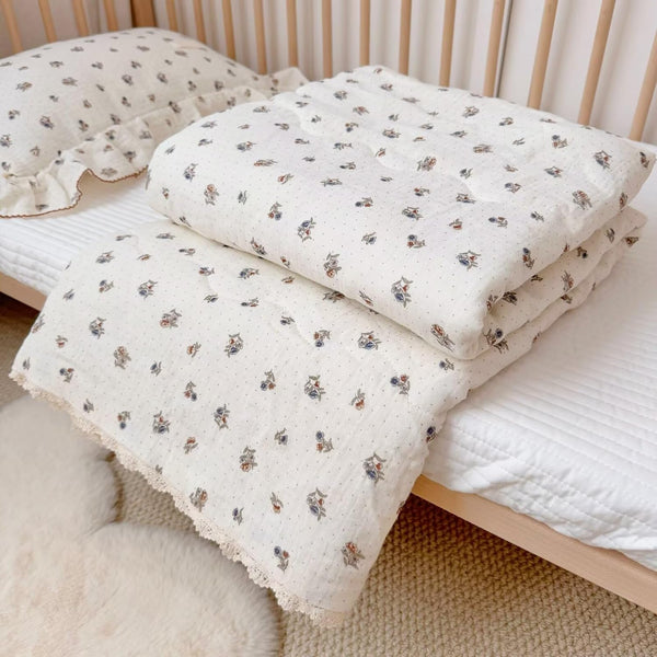 BuLuTu Pansy Flower Pattern Toddler Quilt Crib Size, Muslin Cotton Kids Comforter