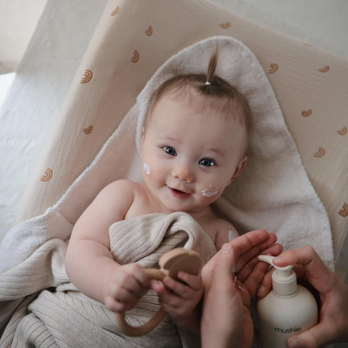 13.53 oz mushie Baby Organic Body Lotion | Moisturize, Soothe, and Hydrates Dry Skin | Made in Denmark, fl (Fragrance
