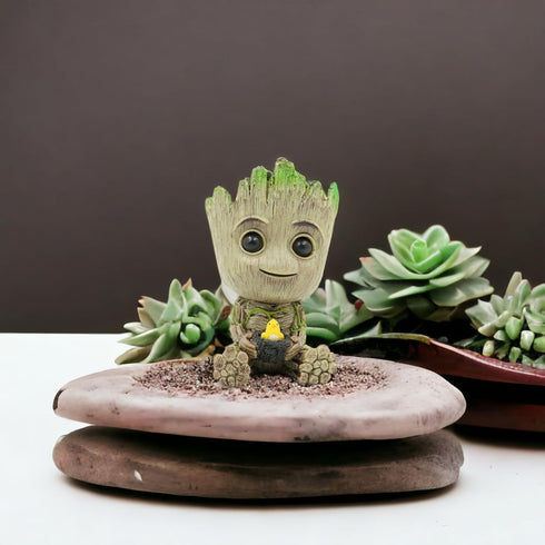 Mini Groot Figurine, Miniature Model Home Accessories, Decompression Artefact for Kids