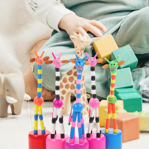 STOBOK 5Pcs Wooden Giraffe Figurine Toy - Finger Puppets Dancing Rocking Giraffe Push Up Toys for Kids (Random Style)