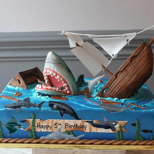 Sharks Figures Sea Animals Whale Toys Set, Ocean Animal Action Figures, 12 PCS for Kids Bath, Beach, and Parties