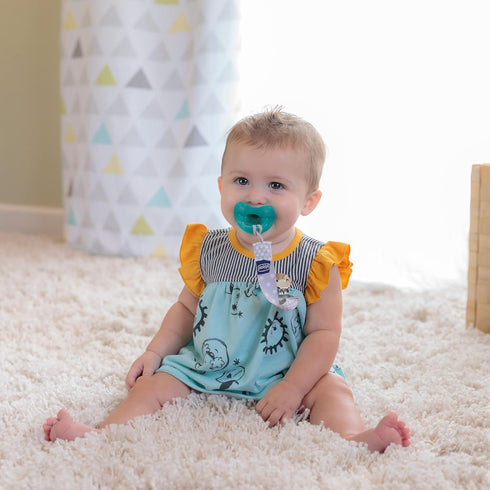 Chicco Universal Two in One Baby Pacifier/Soother Clip/Holder with Soft Attachment Ring for Teethers, Grey/White