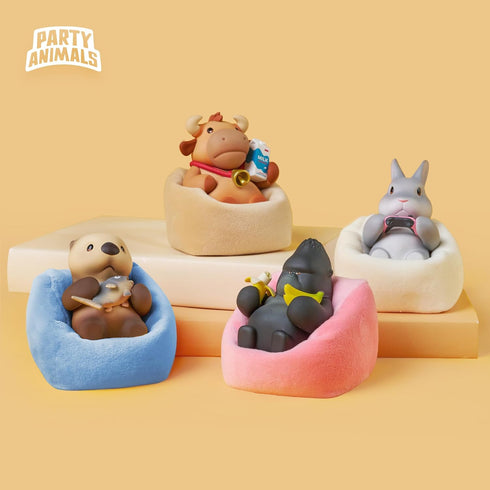 3.35in 1PC Party Animals Win Series Figures - Fluffy Action Figure with Detachable Sofa - PVC Collectible Figure