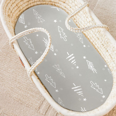 Set 2 Pack, GRSSDER Stretchy Ultra Soft Fitted Bassinet Sheet Universal Fit for Bassinets Baby Cradle Moses Basket Oval
