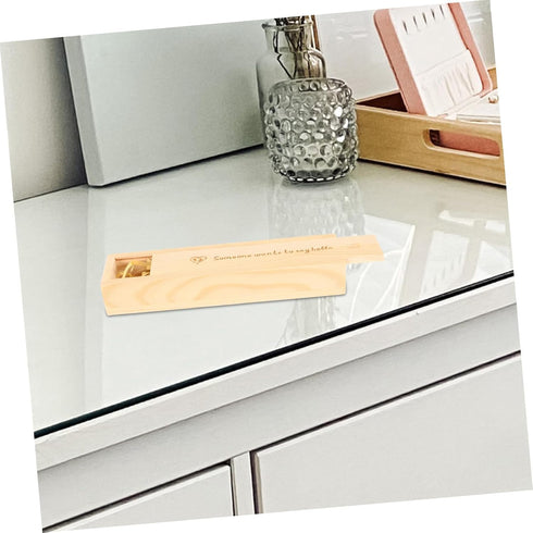 Wood Keepsake Storage Box with Elegant Footprint Design Multifunctional Announcement Storage Case for Pregnancy Test