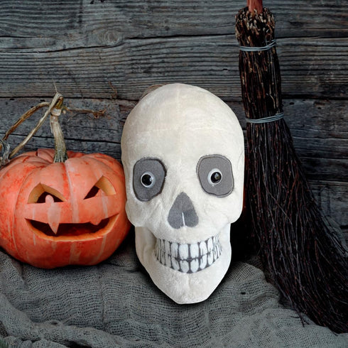 GIANTmicrobes Skull Plush, Anatomical Skull Gift, Halloween Decor, Anatomy Model, Skull Toy