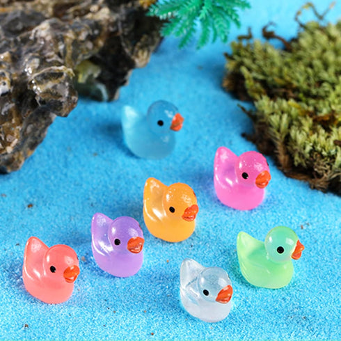 clinmday 10Pcs Miniature Animal Figures, Miniature Duck Tiny Animal Figurine Mini Toys Ornament Kits for Children Kids