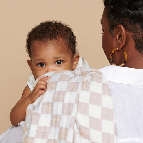 Tummy 47 47 Itzy Ritzy Breastfeeding Boss Multi-Use Cover A Nursing Cover, Swaddle, Car Seat Wrap, Time Mat & Burp