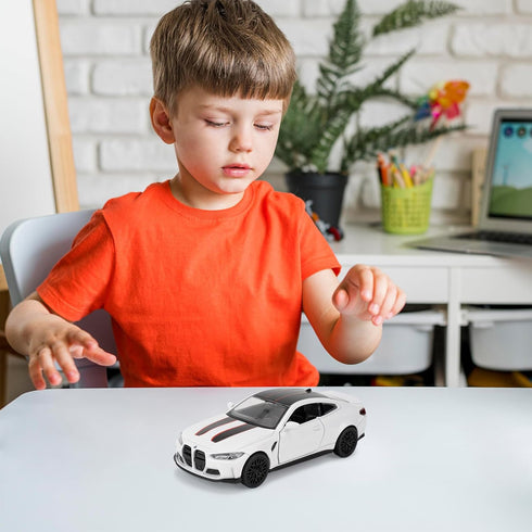 1/36 BMW M4 CSL Model Car, Alloy Toy with Pullback Function, Collectible Gift for Boys and Girls
