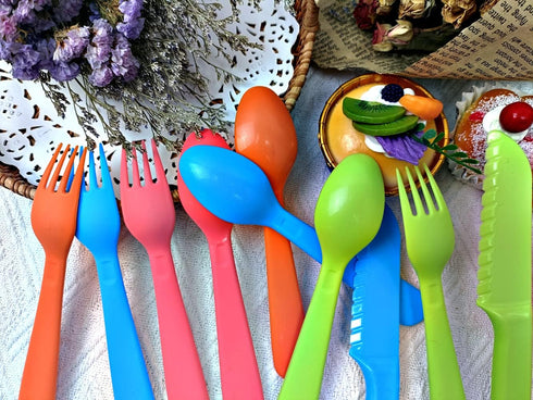 Kids Cutlery Set - Jawbush 9 Pcs Plastic Toddler Utensils with Forks, Spoons, and Knives for School