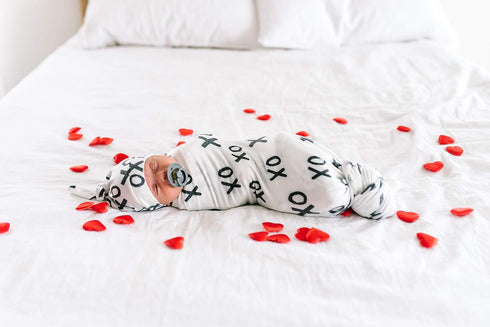 XOXO Large Knit Baby Swaddle Blanket - Premium Quality