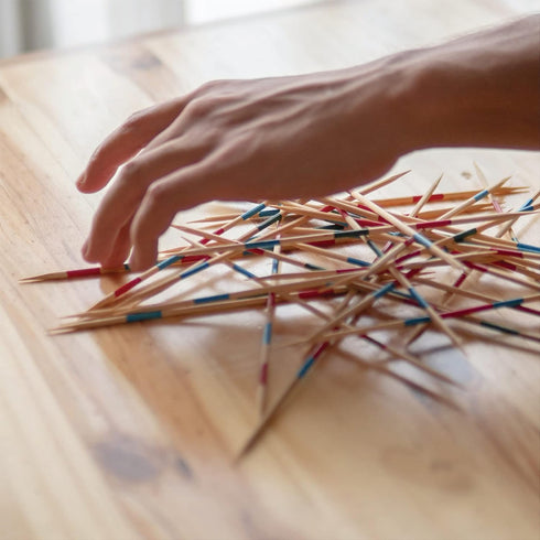 BSIRI Mikado Wooden Pick Up Sticks, Classic Kids Board Game for Family and Teens