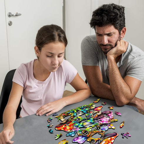 Wooden Puzzle for Adults, Frog Family Wooden Jigsaw Puzzles, Unique Animal Shape Puzzles for Family Friends