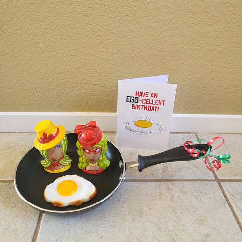 Honbay 4PCS Lifelike Artificial Fried Eggs PVC Resin Fake Food Realistic Simulation Cooked Egg Imitation Food Model
